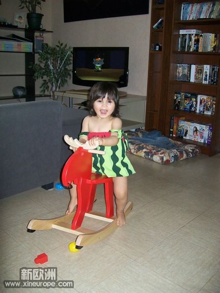 nEO_IMG_100_2299.jpg