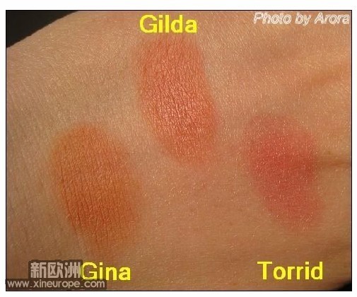 gina比较手.jpg