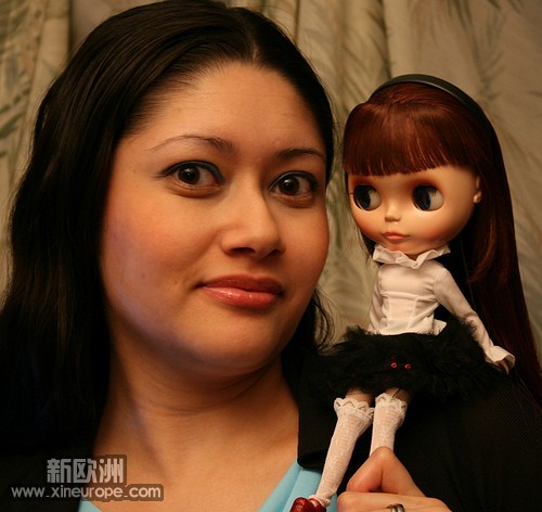 Carmen-and-Momo.jpg