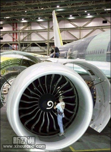 GE90.jpg