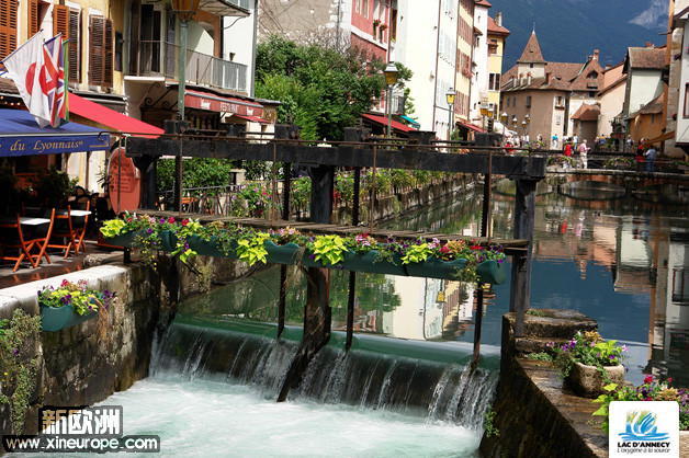 small_canal_vieil_annecy.jpg