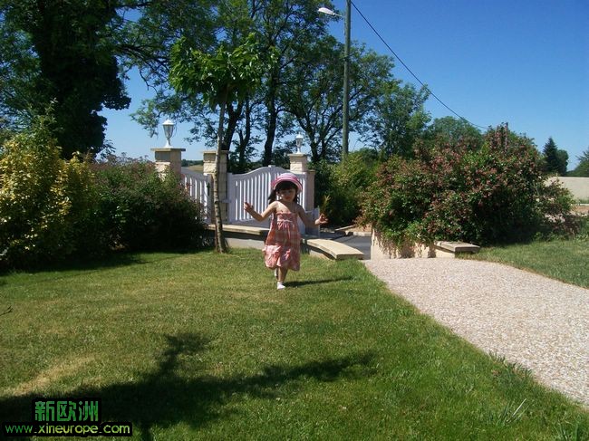 nEO_IMG_100_2618.jpg