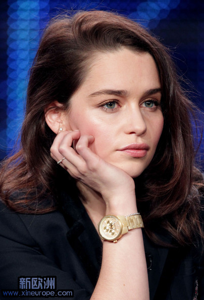 Emilia Clarke 2011 Winter TCA Tour Day 3 5Vnk_ge8YZXl.jpg