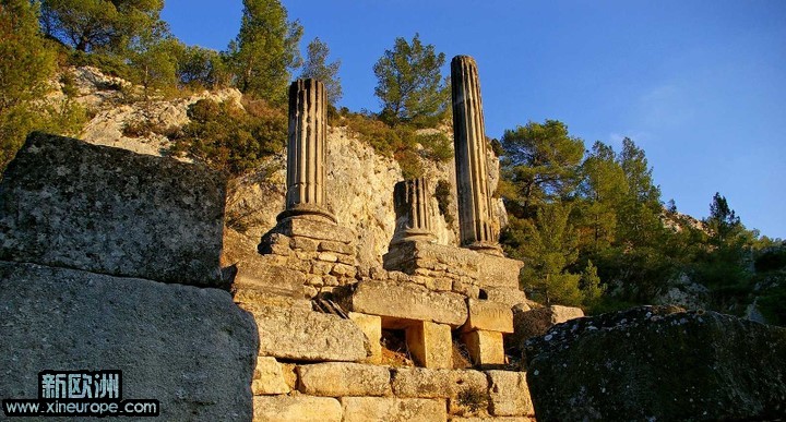 St-Remy de Provence.jpg