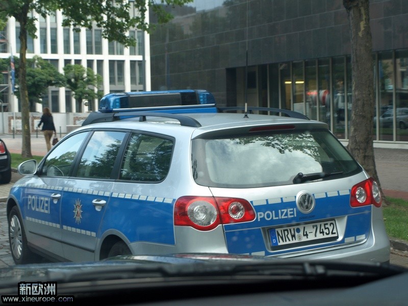 德国的警车。.jpg