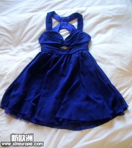 8 robe 1.jpg
