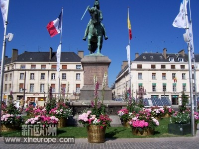 ville-fleurie-orleans-belle-france-printemps_266335.jpg