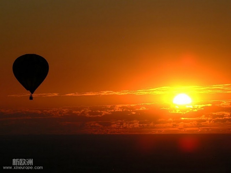 montgolfiere-soleil.jpg