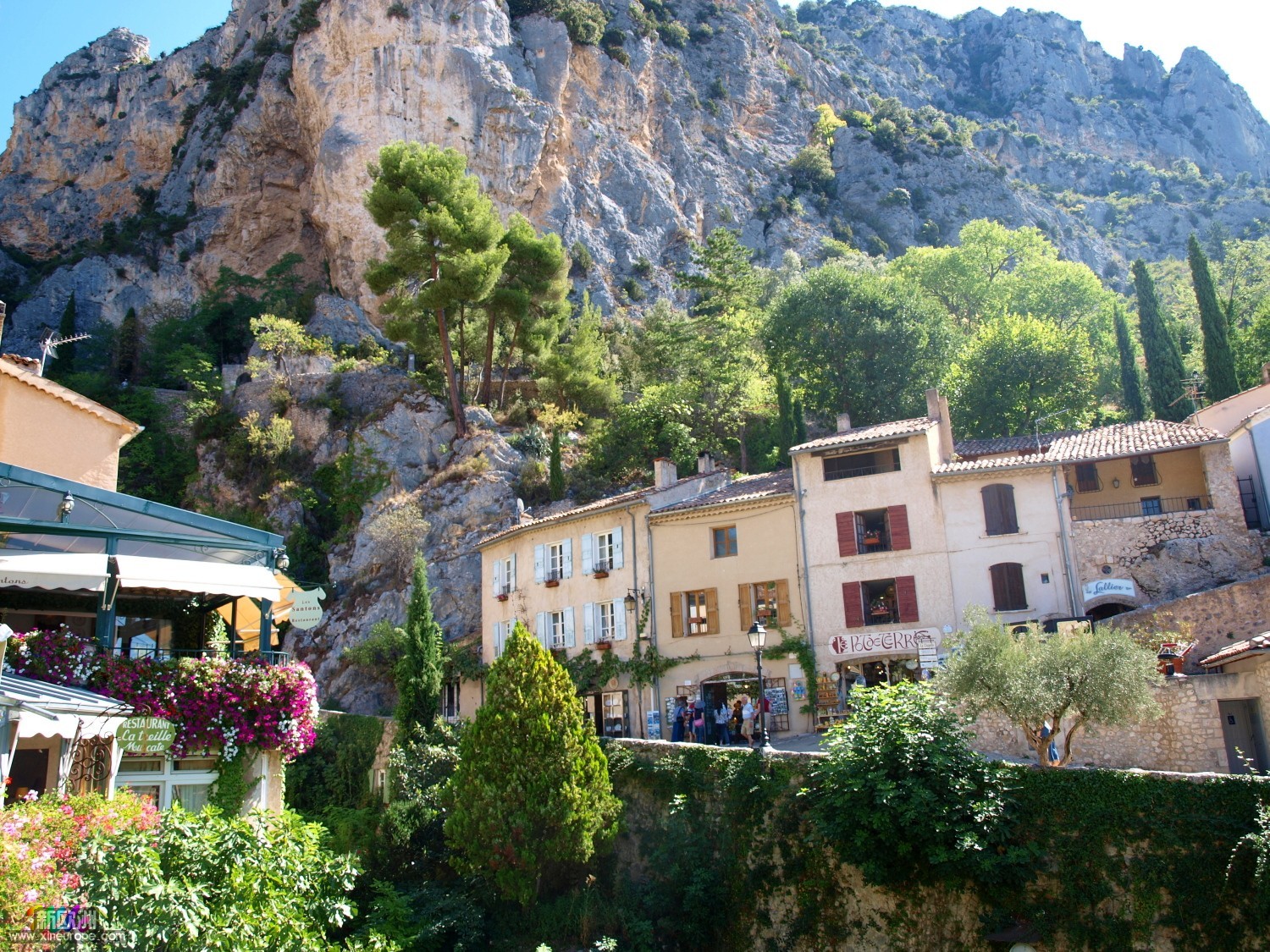 moustiers_sainte-marie_09.jpg