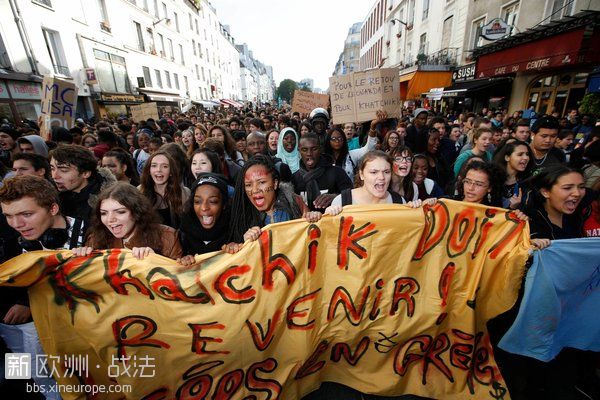 法国学生欲今天再次游行 抗议政府驱逐外籍学生