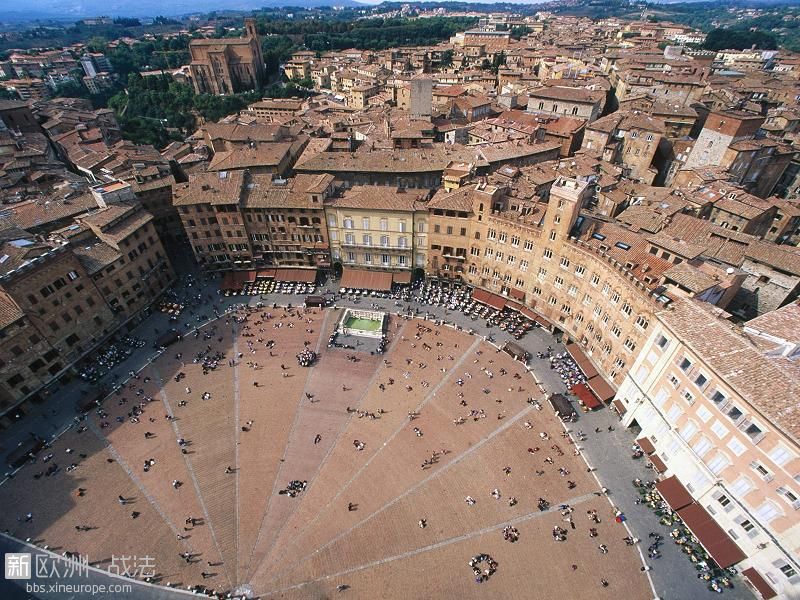 siena-piazza-del-campo.jpg