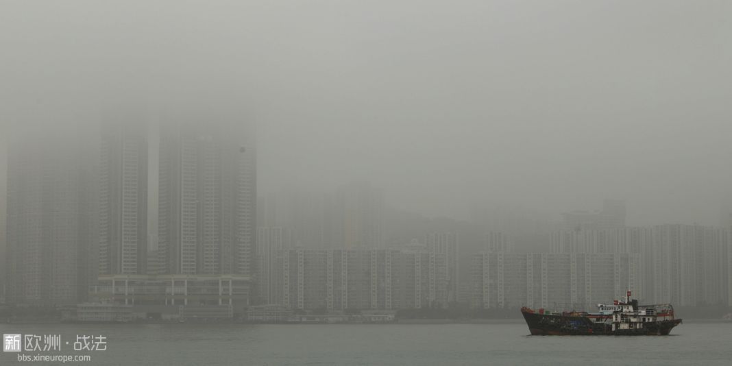 1323455_3_53b0_la-pollution-de-l-air-a-hong-kong-souvent_32b9895a4477caf7d728572e125512d3.jpg