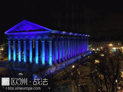 122684-place-de-la-madeleine-illuminations.png