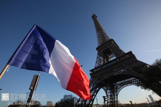 5629339_drapeaufrance_545x460_autocrop.jpg