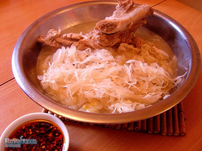 酸菜炖排骨800_2.jpg