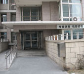 姜岩家楼下.jpg