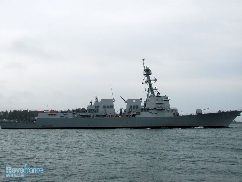 DDG104B.jpg