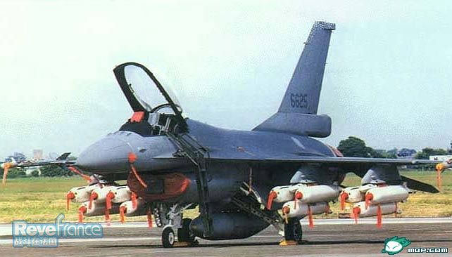 台湾F-16.jpg