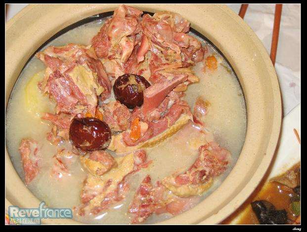 砂锅鸭堡.jpg