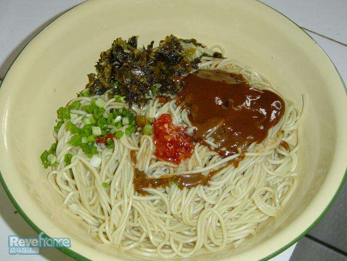 热干面.jpg