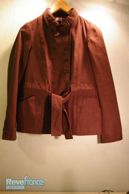 comptoire的外套， 三折吧，54欧，在val d europe买的