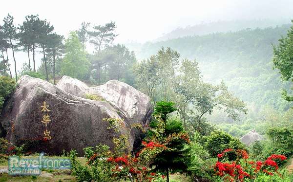 莲花山.jpg
