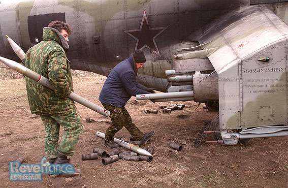 02EAF18B.jpg