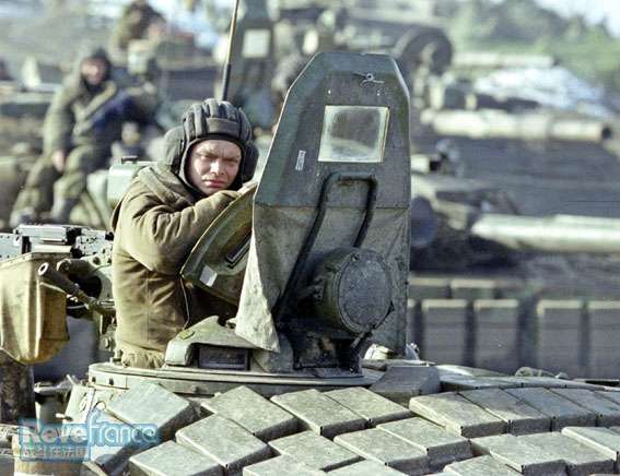 02EAF1A7.jpg