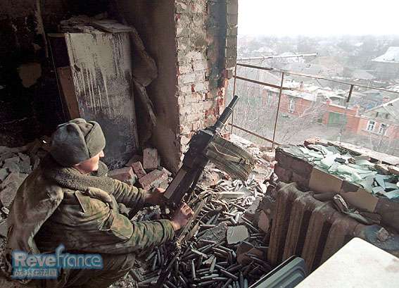 02EAF1B0.jpg