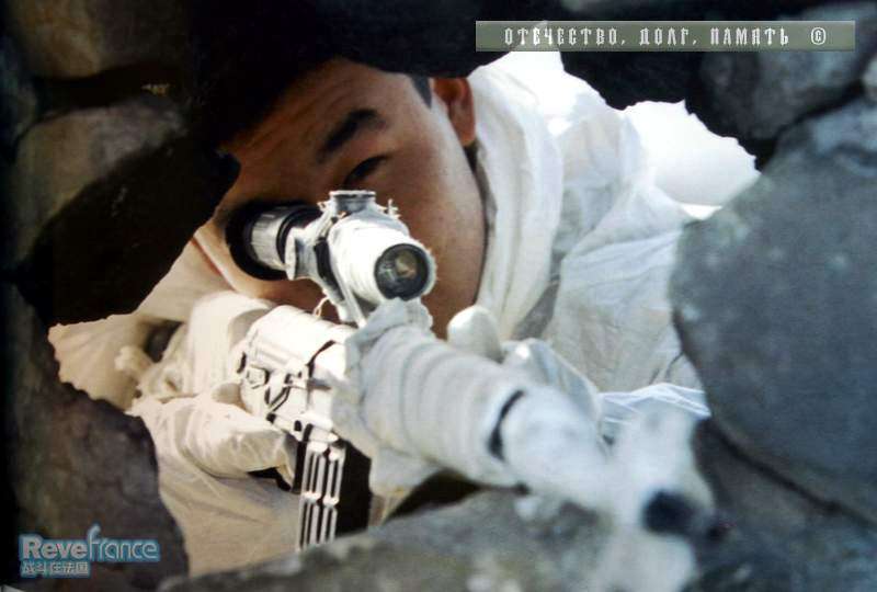 02EAF1E0.jpg
