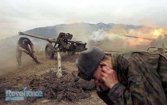 02EAF1C2.jpg