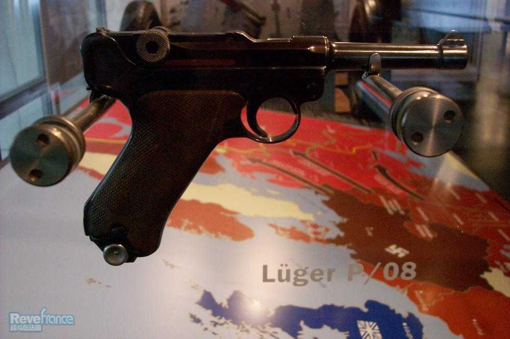 luger.JPG