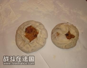 第一个和第二个烧卖的亲密合影,,,HIAHIAHIA~~就象是妈妈带着女儿~~