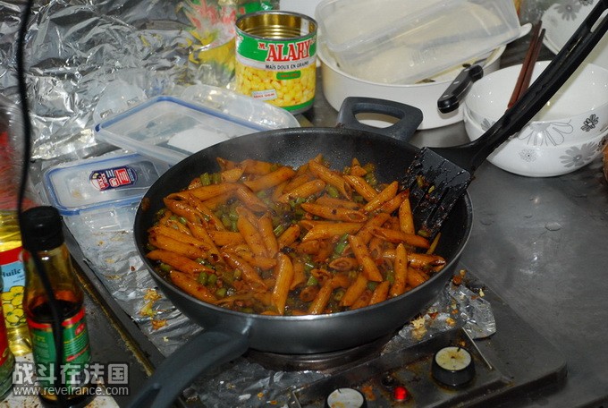 老干妈炒通心粉_缩小大小_缩小大小.JPG