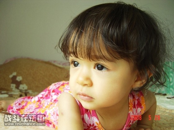 妈妈，你看我深沉不？
