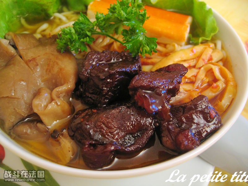 药膳牛肉面（近照）.jpg