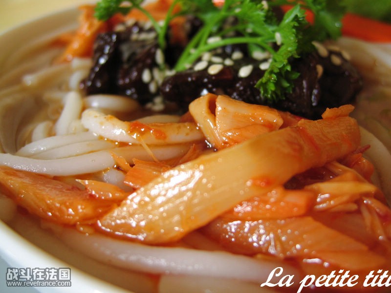 上汤牛腩粉（局部）.jpg