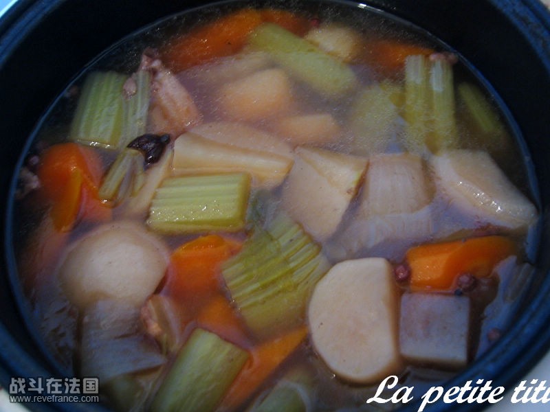 清炖牛肉汤头.jpg