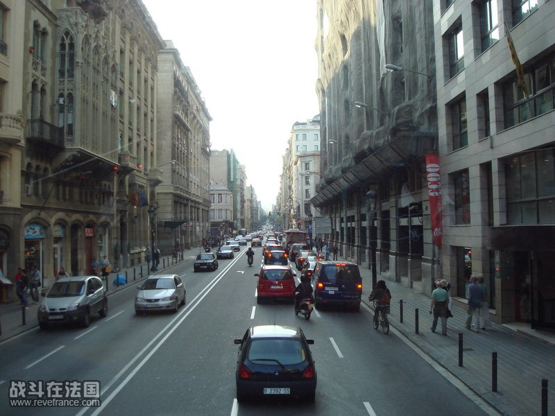 巴塞罗那的大街上