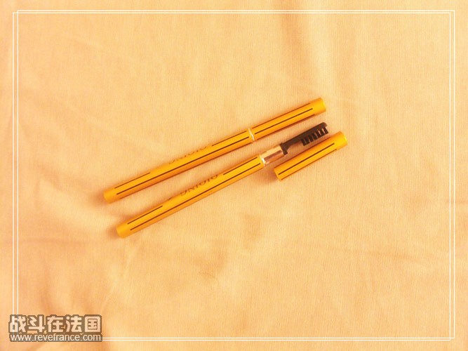眉笔, 带刷子, 全新, 2E/只