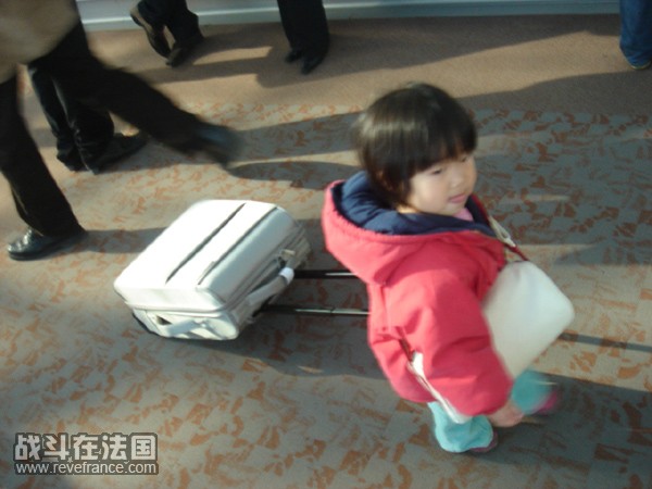 机场，行色匆匆.jpg