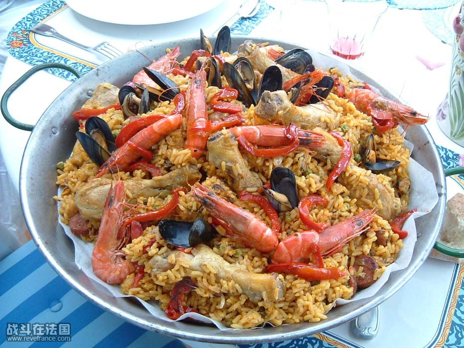 PAELLA2.jpg