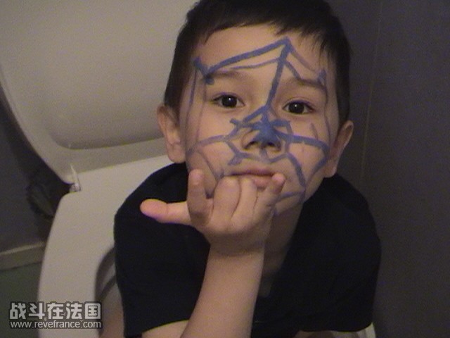 老虎不在家，猴子成大王，看我蜘蛛侠回来不收拾你们！！