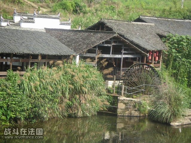 Pont couvert et le moulin