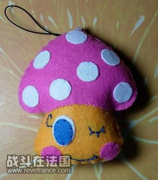 小蘑菇.JPG