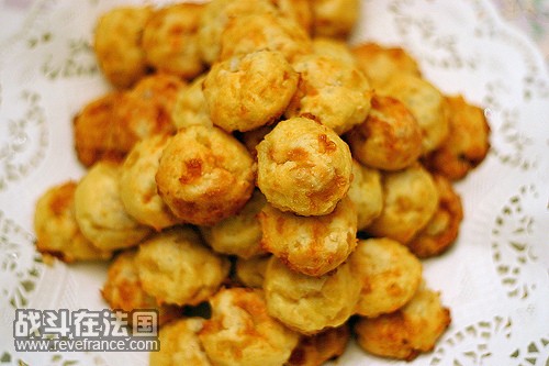 gougeres.jpg