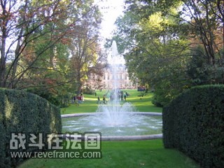 L'ELYSEE 011-1.jpg