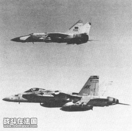 f18mig25fy5.jpg
