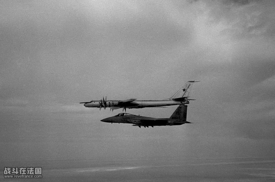 TU-95-28.jpg