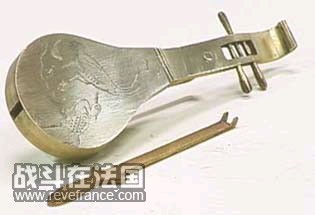 琵琶 锁副本.jpg